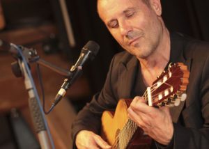 30 Jahre Mauerfall und Lebensfreu.de mit Stephan Krawczyk @ Ingeborg-Drewitz-Bibliothek / Musikbereich
